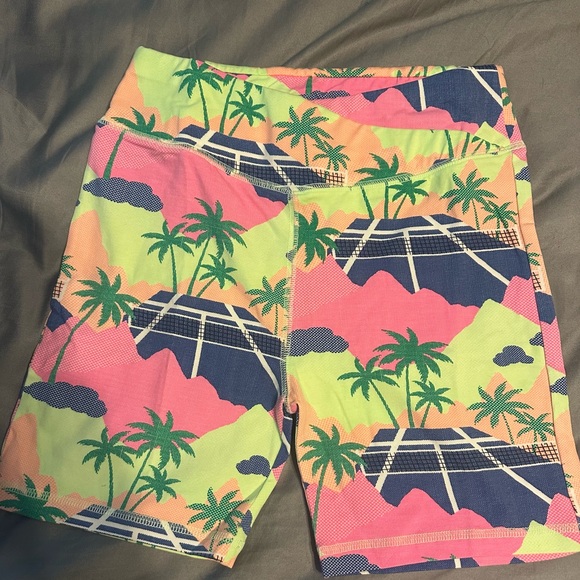Limited Too Multicolor Patterned Shorts - Picture 1 of 3